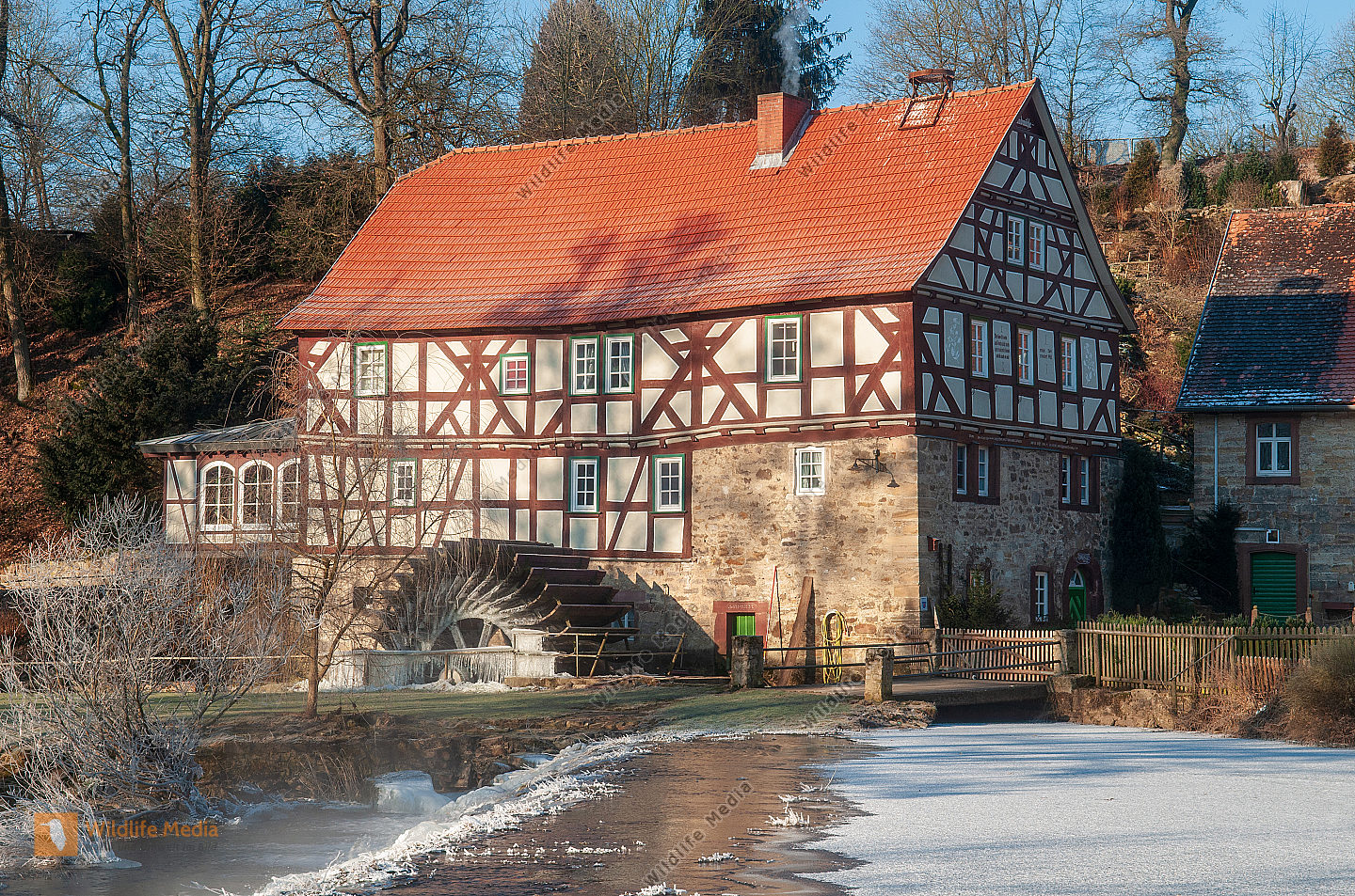 Wassermühle im Winter